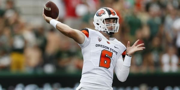 Jake Luton Oregon State QB