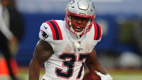 Arizona at New England Odds & Pick