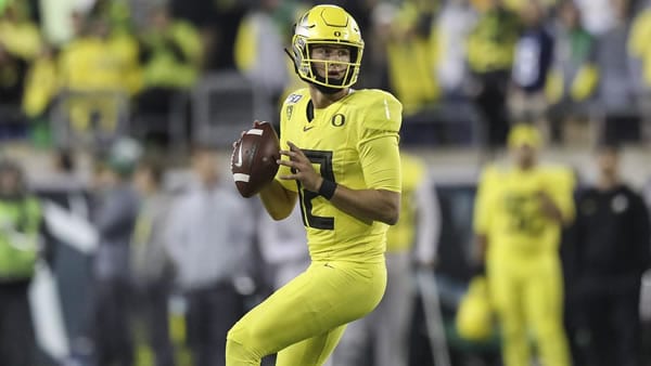 Stanford Cardinal vs. Oregon Ducks Odds & Picks