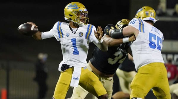 Oregon Ducks vs. UCLA Bruins Odds & Pick 10/23/21