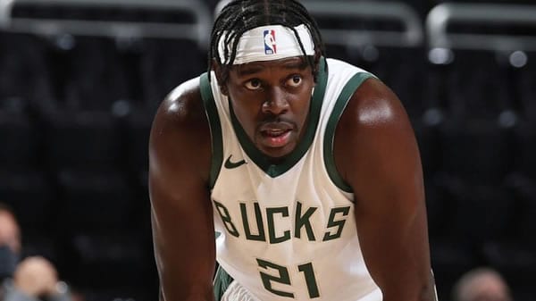 Jrue Holiday Bucks