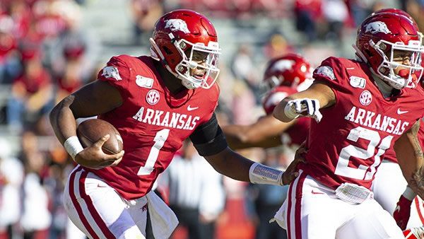 KJ Jefferson QB Razorbacks