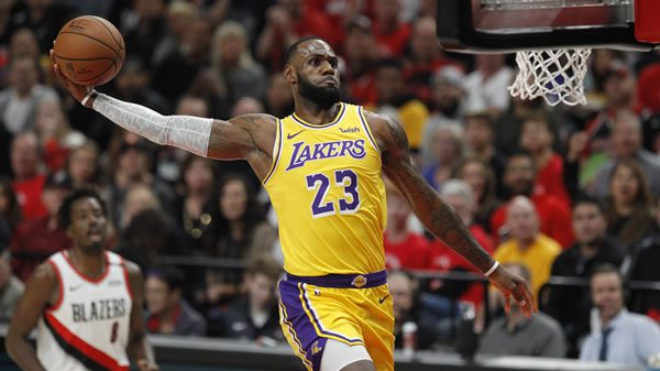 Minnesota vs. LA Lakers Odds & Predictions 1/2/22