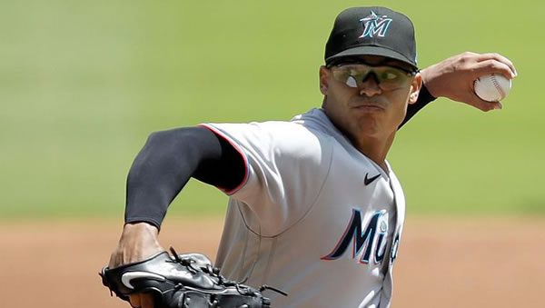 Mariners vs. Marlins Free MLB Pick 4/30/21