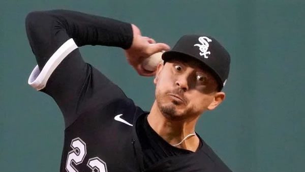 Vince Velasquez White Sox Starting Pitcher