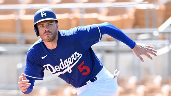 Padres vs. Dodgers Total Bet 8/5