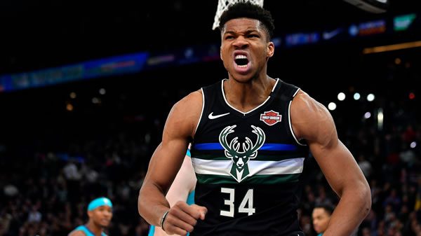 Giannis Antetokounmpo Bucks