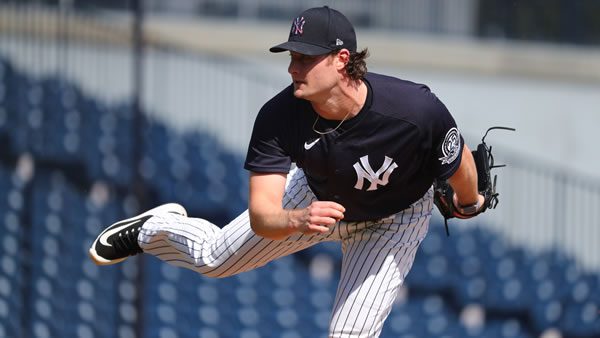 Blue Jays vs. Yankees Odds & ML Play 8/20/22