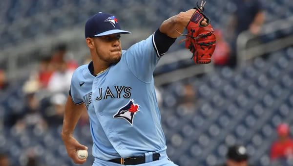 toronto-blue-jays-jose-berrios Jose Berrios Jays Starting Pitcher