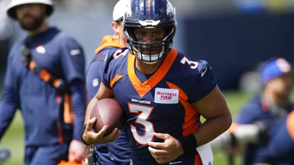 Russell Wilson Broncos QB