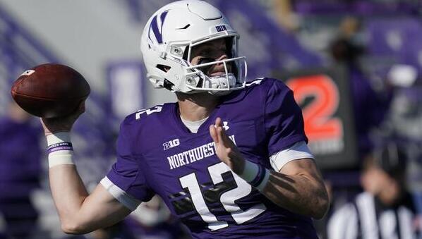 Ryan Hilinski Northwestern QB