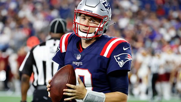 new-england-patriots-mac-jones Mac Jones QB Patriots