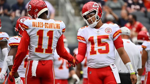 SNF Picks: Tennessee Titans vs. Kansas City Chiefs