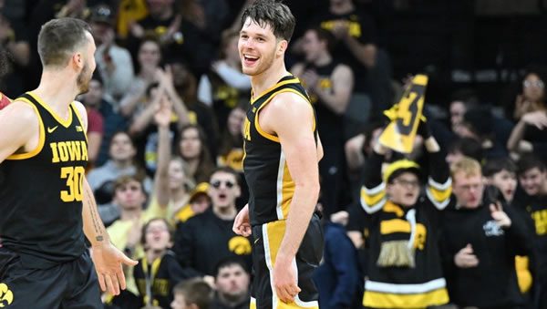 iowa-hawkeyes-filip-rebraca Filip Rebraca Iowa Hawkeyes