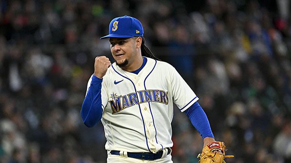 Luis Castillo Starting Pitcher Seattle Mariners